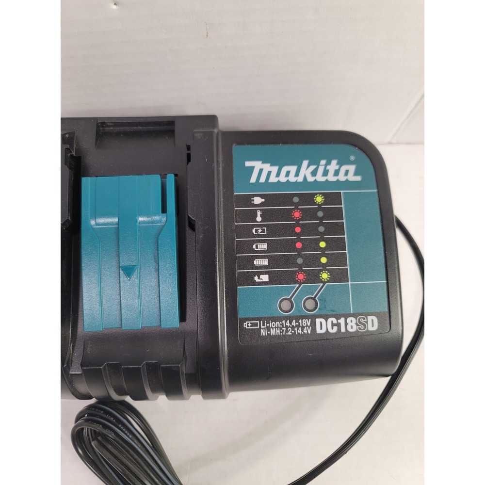 Makita Battery Charger DC 18SD Li-ion 14.4-18V used works good